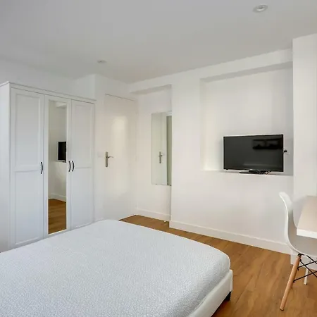 Apartment Residences Cleoline Nice